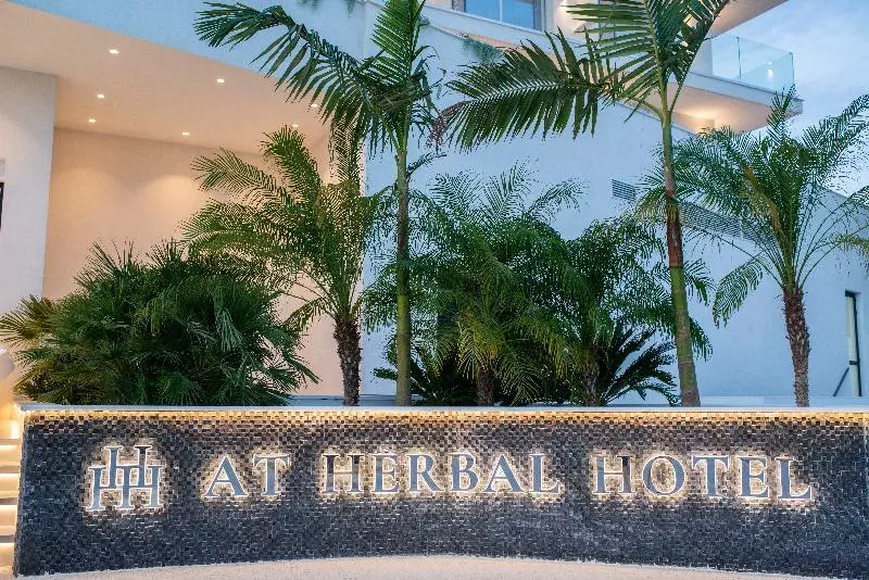 At Herbal Boutique Hotel & Spa