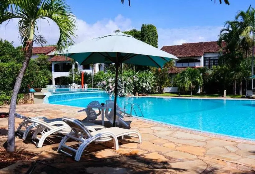 تختخواب و صبحانه Woburn Residence Club
