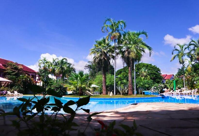 تختخواب و صبحانه Woburn Residence Club