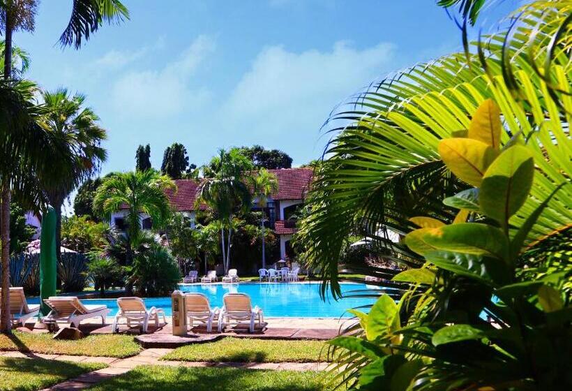 تختخواب و صبحانه Woburn Residence Club