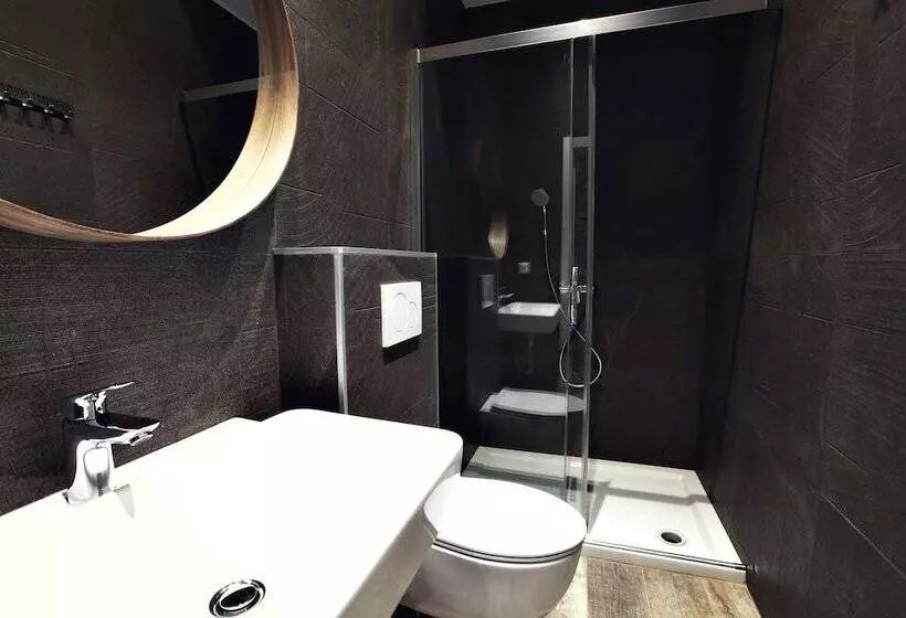 هتل Apartments Art House