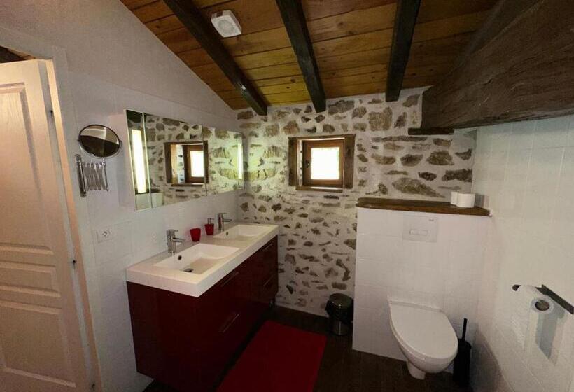 בית מלון כפרי Domaine De Brise Bois