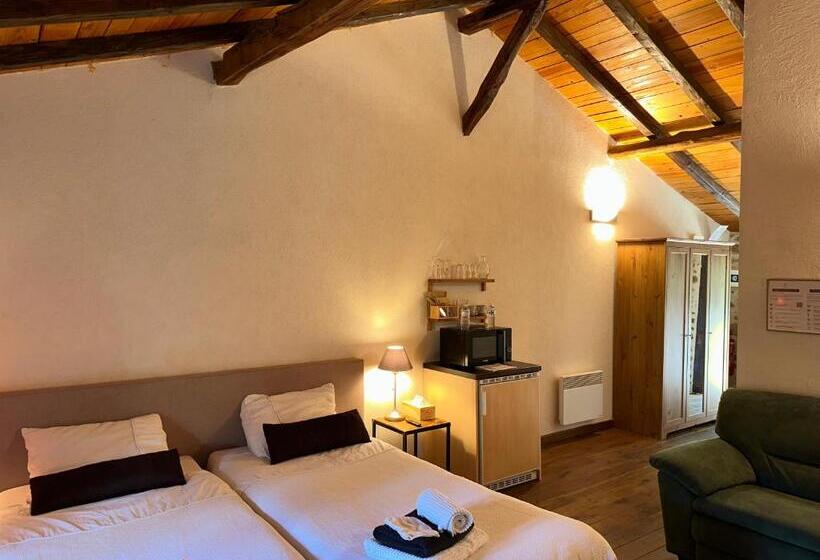 בית מלון כפרי Domaine De Brise Bois