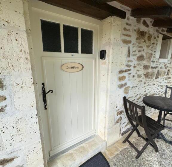 בית מלון כפרי Domaine De Brise Bois