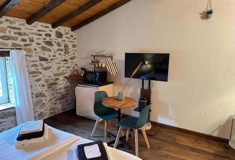 בית מלון כפרי Domaine De Brise Bois