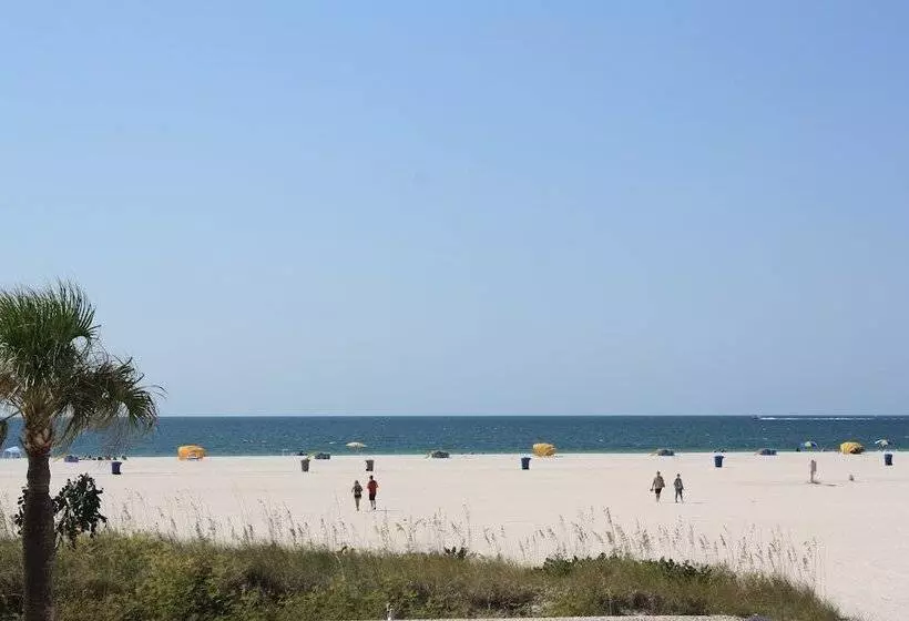 Hotelli Ibeach Resort