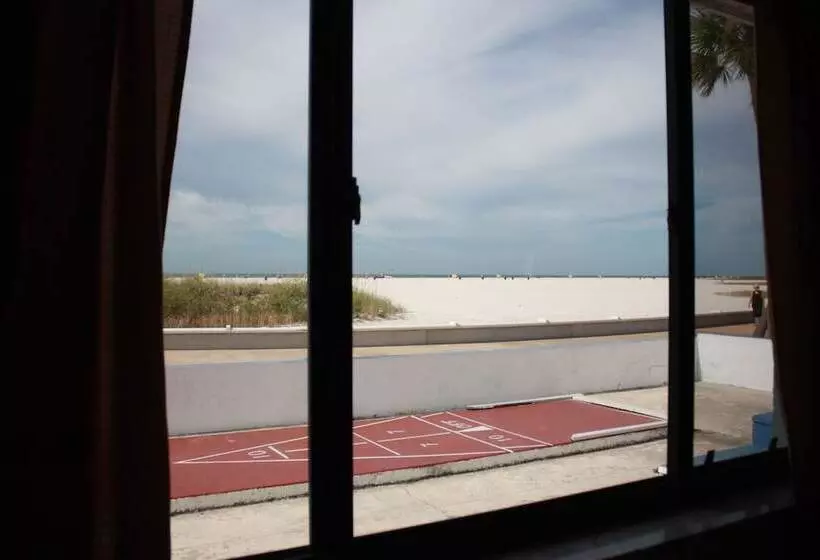 Hotelli Ibeach Resort