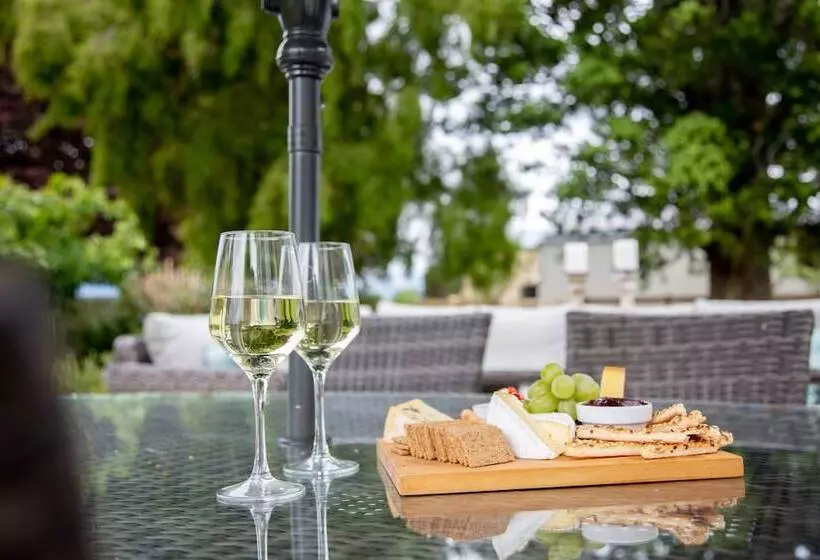 Hotelli Villa Walton