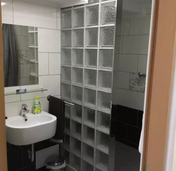 Majatalo Varkerulet Apartman