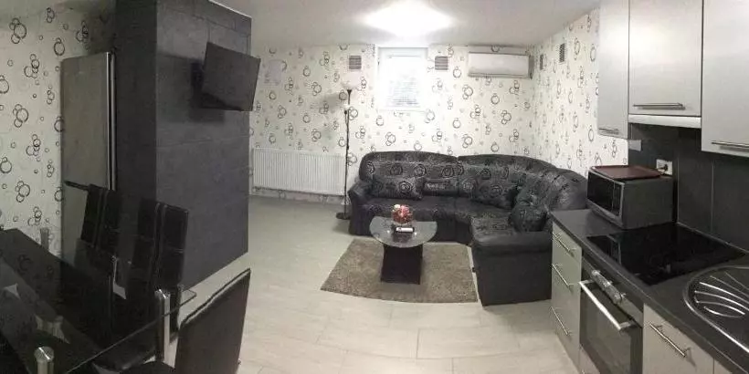 Majatalo Varkerulet Apartman