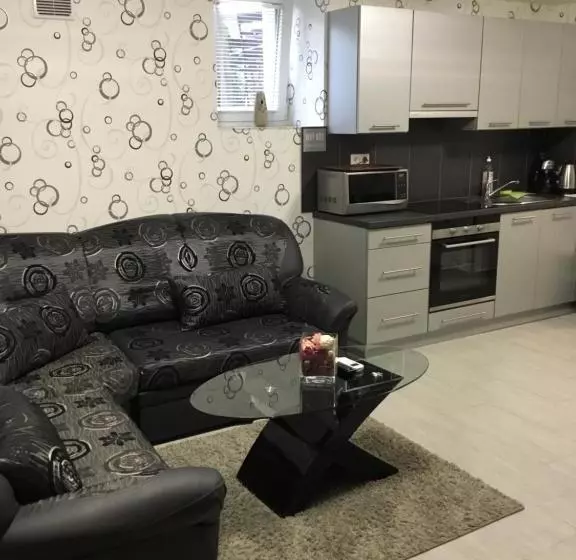 Majatalo Varkerulet Apartman