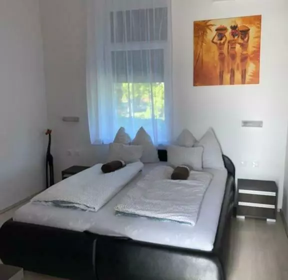 Majatalo Varkerulet Apartman