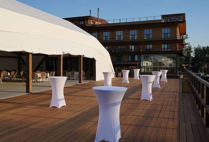 Russian Seasons Park Hotel Peresvet