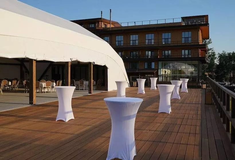 Russian Seasons Park Hotel Peresvet