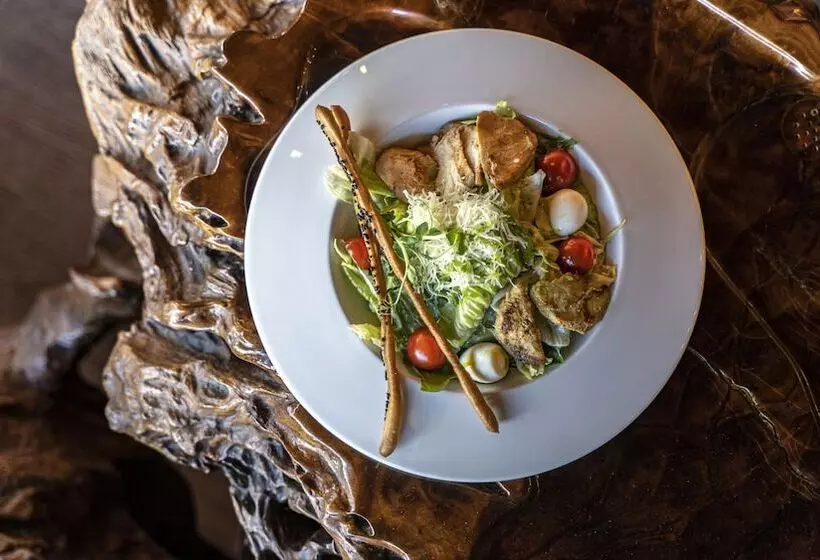 Russian Seasons Park Hotel Peresvet