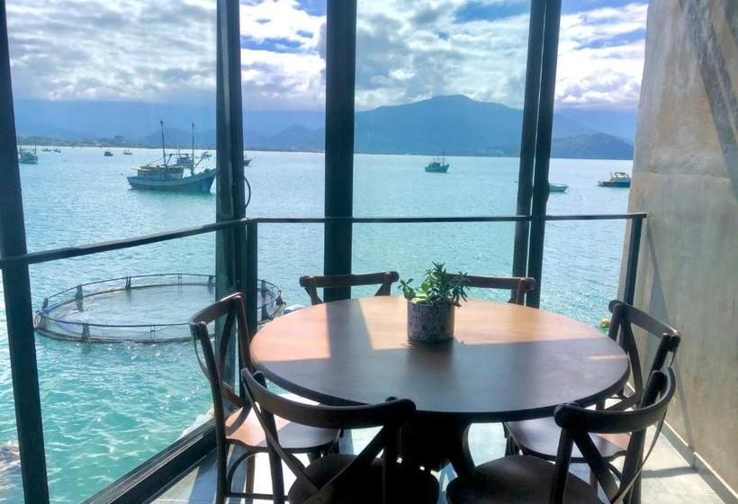 فندق 1819 Marine Lodge