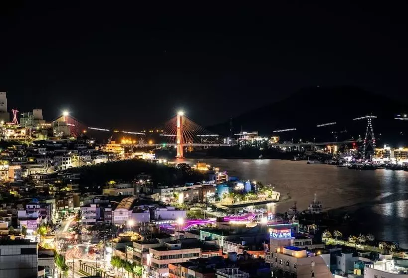 ホテル Kenny Yeosu