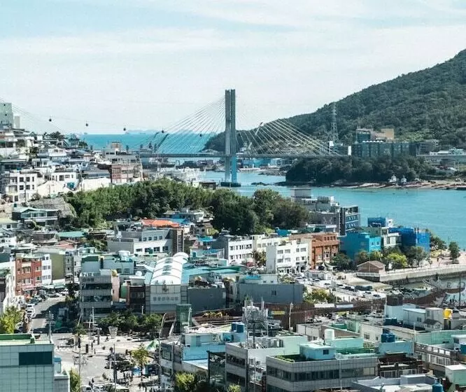ホテル Kenny Yeosu