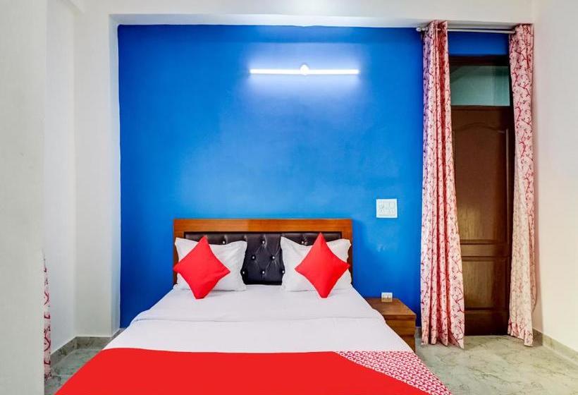 Hotel Oyo 79123 Smart Palace