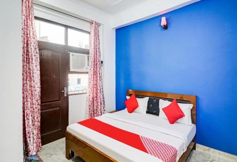 Hotel Oyo 79123 Smart Palace