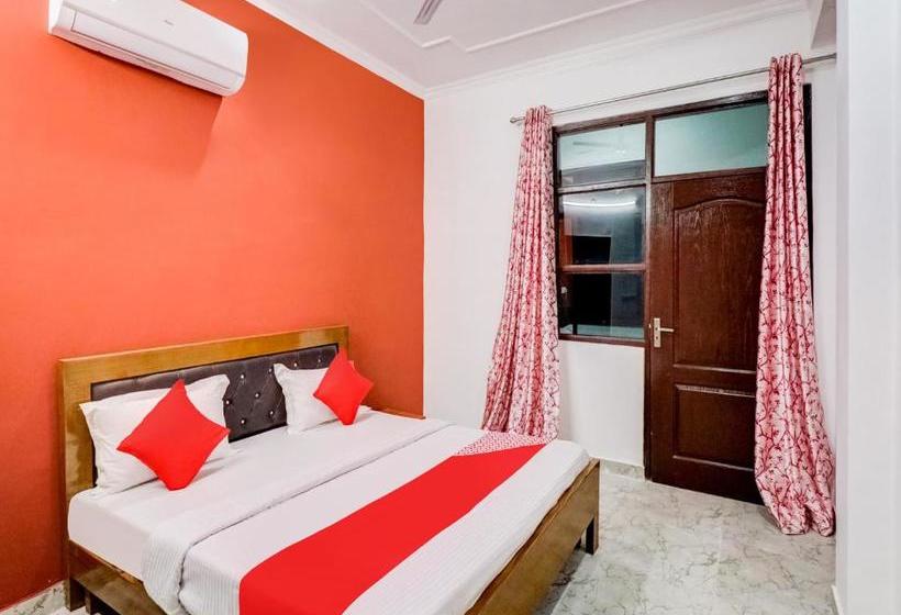 Hotel Oyo 79123 Smart Palace