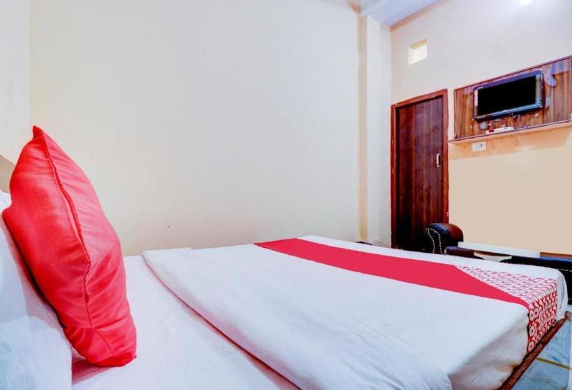 Hotel Oyo 79682 Diamond