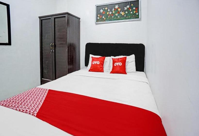 Hotel Oyo 90375 P10 Syariah