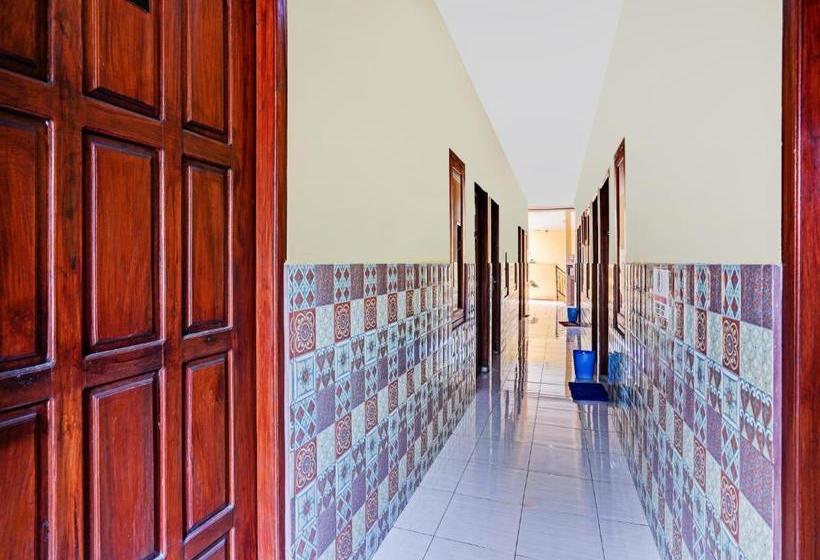 Hotel Oyo 90375 P10 Syariah