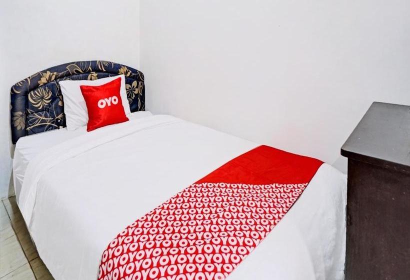 Hotel Oyo 90375 P10 Syariah