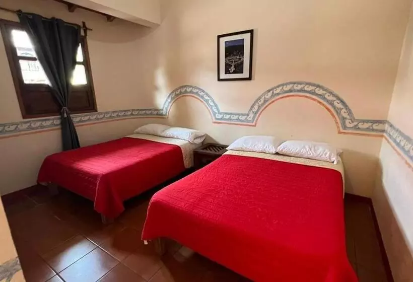 Hotelli Posada Los Naranjos