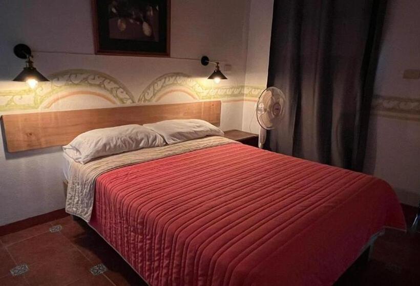 Otel Posada Los Naranjos