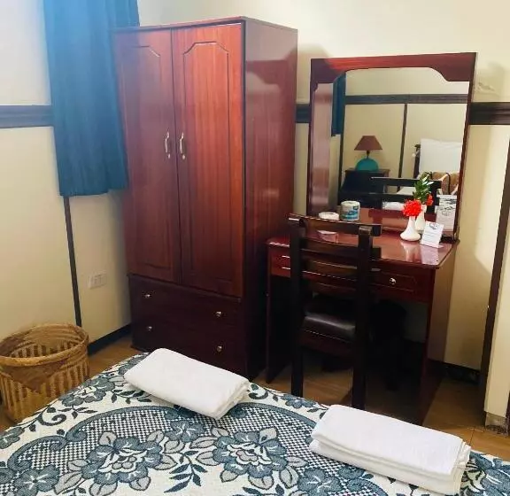ペンション Hostal Casa Franciscana