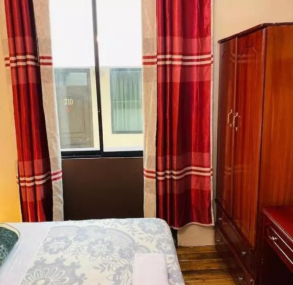 ペンション Hostal Casa Franciscana