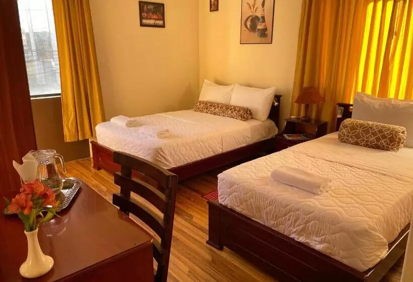ペンション Hostal Casa Franciscana