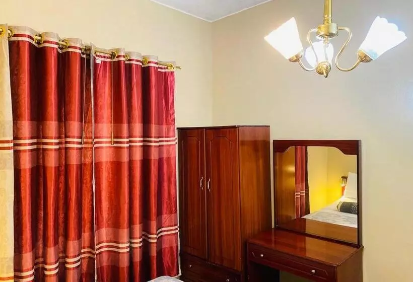 ペンション Hostal Casa Franciscana