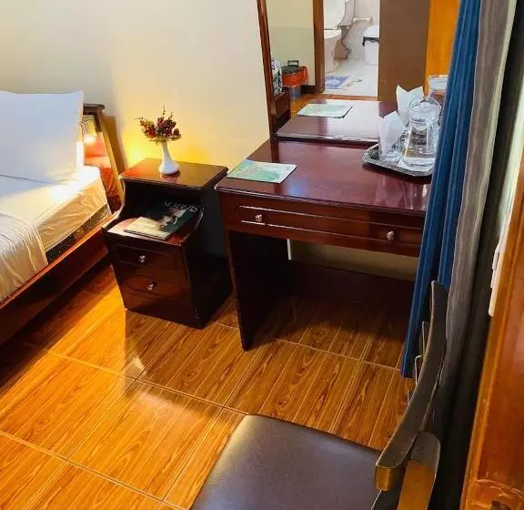 ペンション Hostal Casa Franciscana