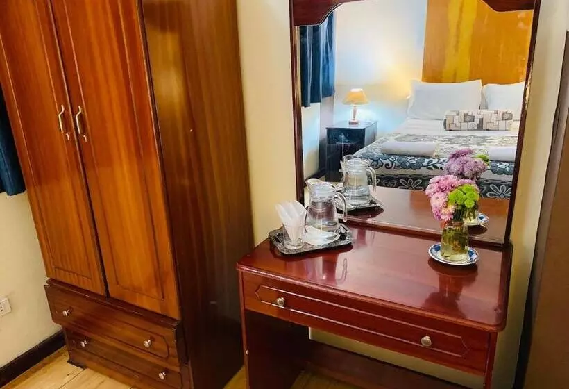 ペンション Hostal Casa Franciscana