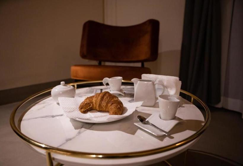 פנסיון Regina Bianca   Camere, Suite & Spa   Sciacca