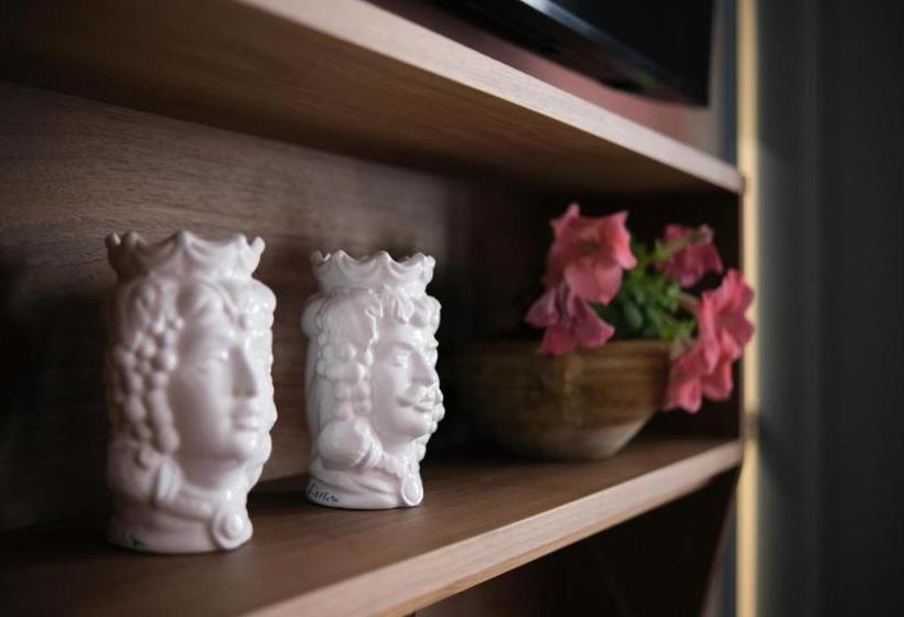 פנסיון Regina Bianca   Camere, Suite & Spa   Sciacca