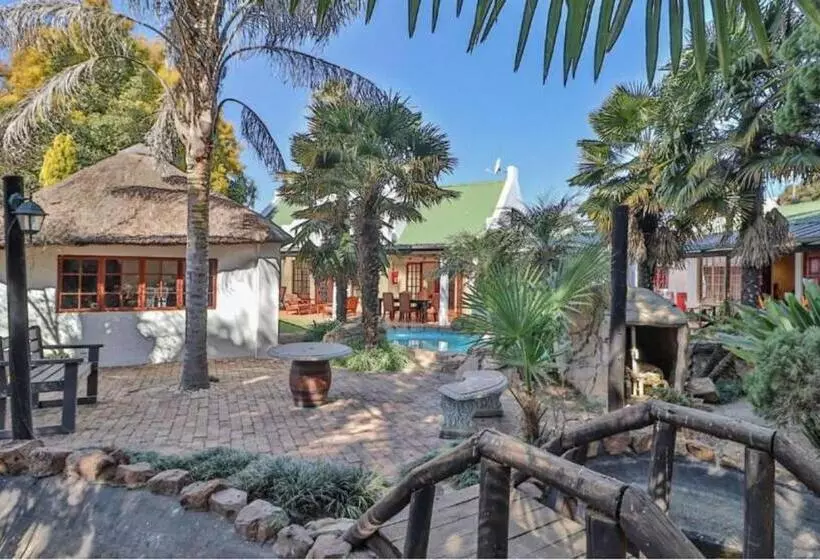 پانسیون The Link Guest Lodge