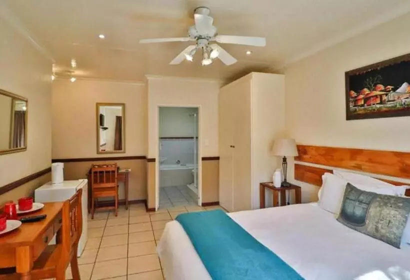 پانسیون The Link Guest Lodge