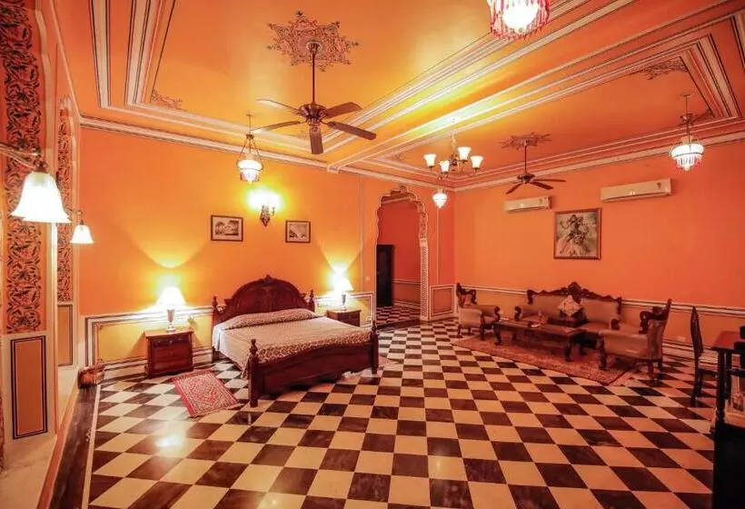 Rajmahal Palace By Kanota Hotels Near Bisalpur Dam