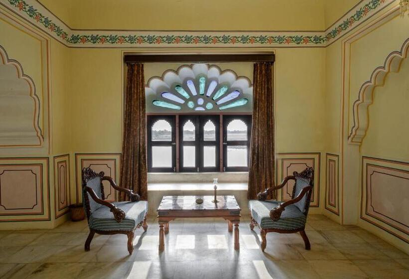Rajmahal Palace By Kanota Hotels Near Bisalpur Dam
