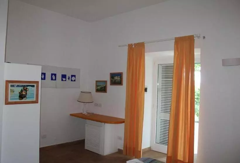 Bed and Breakfast Agenzia Isotur Villa Olimpia