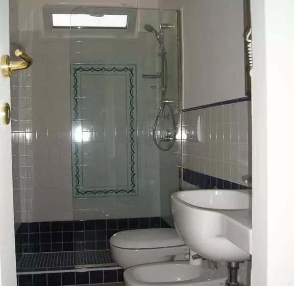 Bed and Breakfast Agenzia Isotur Villa Olimpia