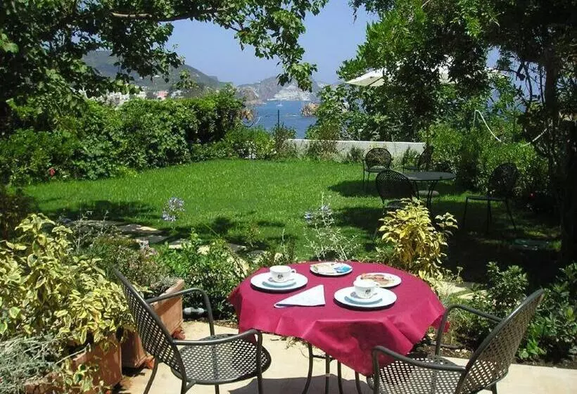 Bed and Breakfast Agenzia Isotur Villa Olimpia