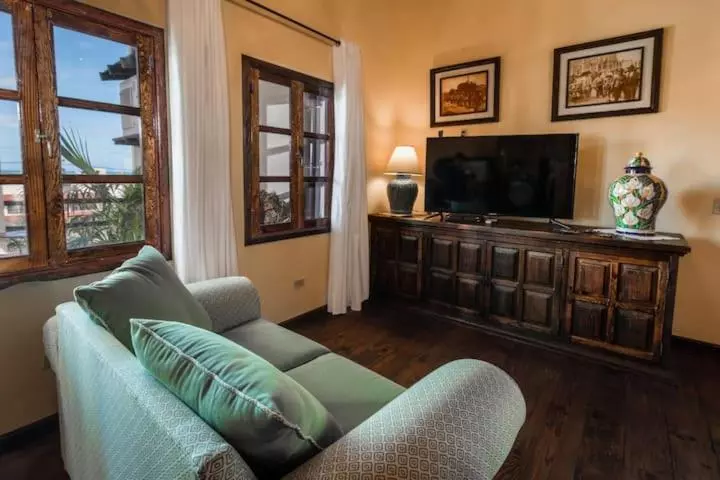 تختخواب و صبحانه Residence Las Flores