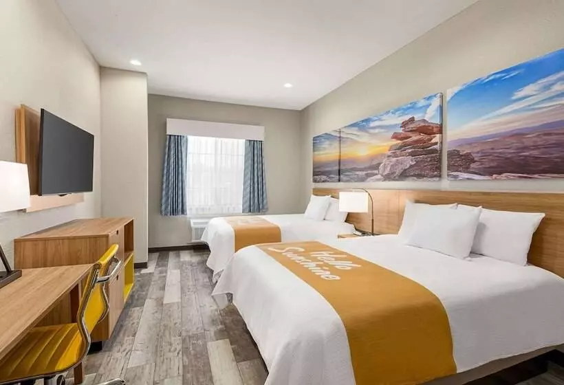 Hotelli Days Inn & Suites By Wyndham Greater Tomball