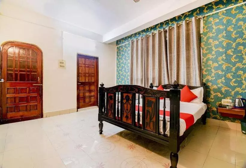 Super Hotel O The Dove Villa