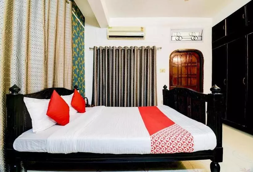 Super Hotel O The Dove Villa